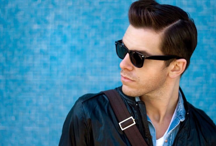 Tendencias capilares para hombres verano 2021 Corte Pompadour 1 75 Corte Pompadour 1