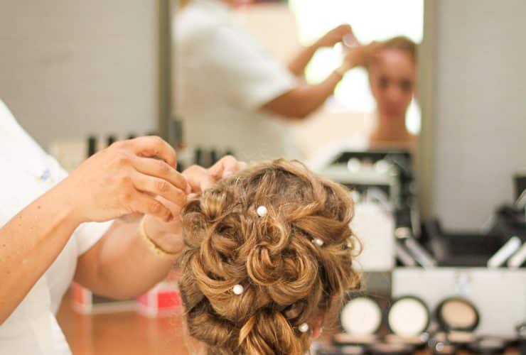 La red carpet manda: vuelven los recogidos de alta peluquería descargar 3 3 descargar 3