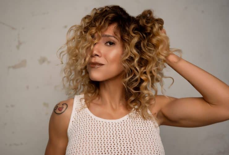 Cuidados, cortes y peinados para cabellos rizados Melena cabello rizado Foto IO Salon 30 Melena cabello rizado Foto IO Salon