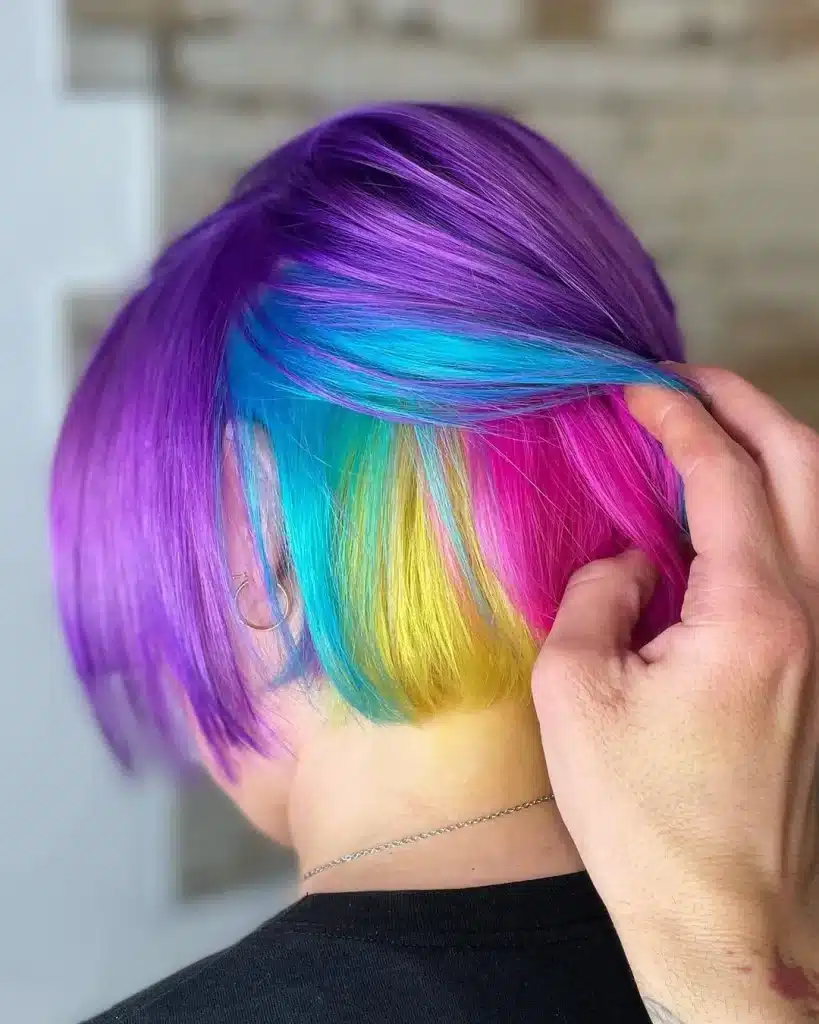 pelo teñido unicornio