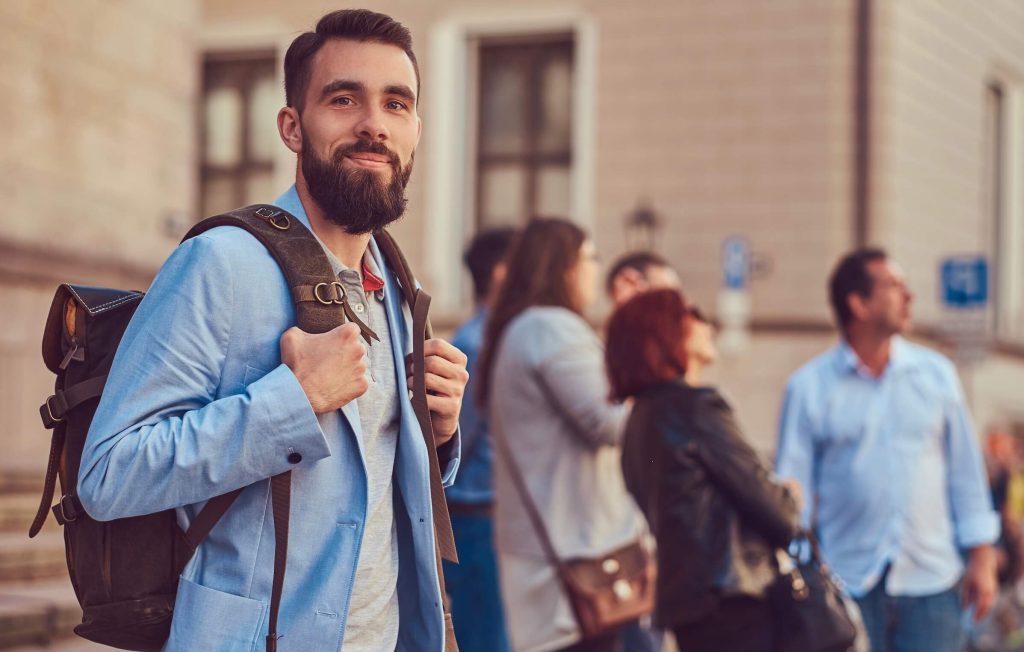 Tendencias para hombre 2024 en cortes, bigote y barba Corte Hombre 1 3 Corte Hombre 1