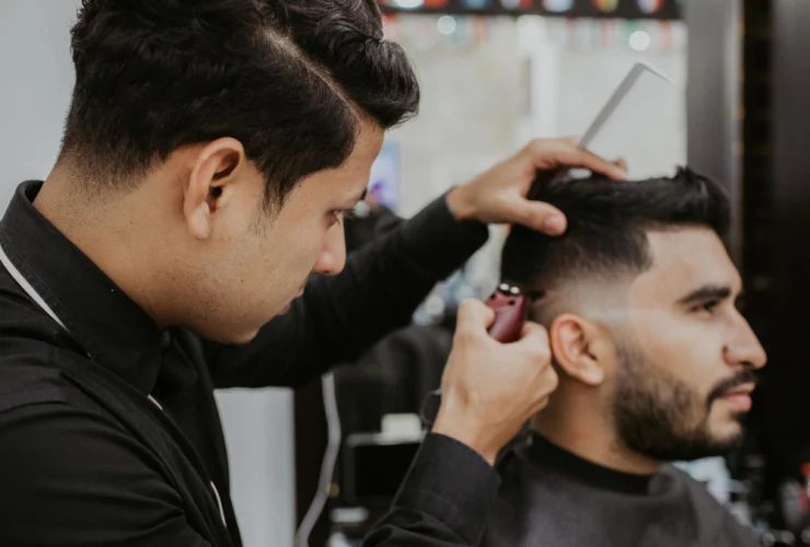 Glosario esencial del peluquero: los términos más confusos Diseno sin titulo 3 1 24 términos peluquería