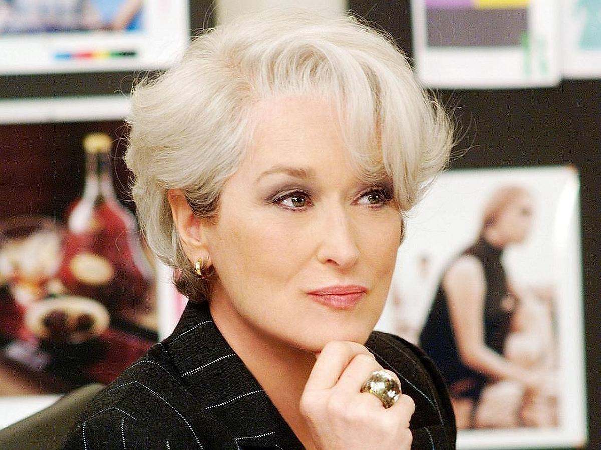 Cabello canoso: los cortes y peinados que mejor funcionan en salón 1200x meryl streep 1 1200x meryl streep