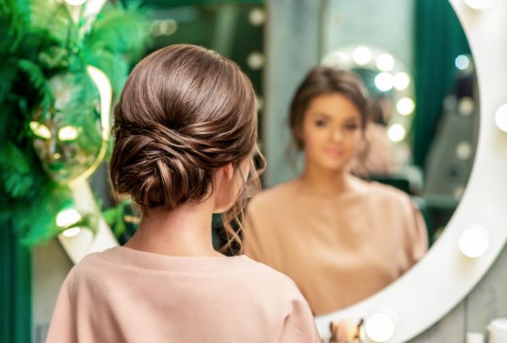 Peinados de invitada de boda según el vestido 19187 51368 69eb7dc9838384.78671705 30 19187 51368 69eb7dc9838384.78671705