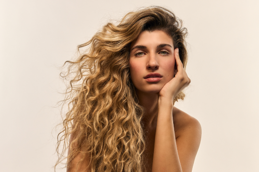 Los tonos fundidos marcarán la tendencia en coloración este verano 2026 tonos verano26 1 tonos verano26